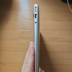 MacBook Air 13 Early 2015 i5/8GB 充電器付 バッテリー良好の画像