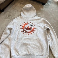 レア★adidas パーカー　グレー　Lサイズの画像