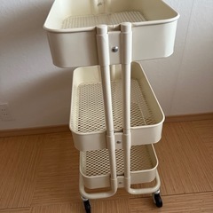 【8/31迄】IKEA イケア　ロースコグ　収納ワゴン　ワゴン　収納家具　廃盤色　アイボリーの画像