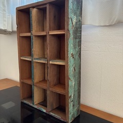 本日お渡し可 アンティーク風　飾り棚の画像