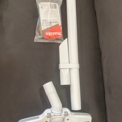 マキタ コードレス掃除機CL107 紙パック式 CL107FDSHW  リサイクルショップ宮崎屋　住吉店25.8.13の画像
