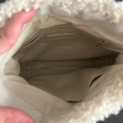 Charles&Keithバッグの画像