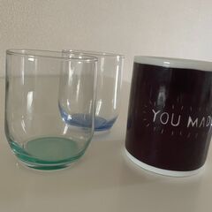 【キッチン用品まとめ売り】ガラス保存容器、ボウル、ざる、鍋、マグカップ、コップなどの画像