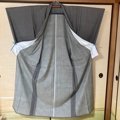 着物　小紋　単衣　しつけ糸付き　未使用品の画像