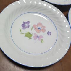 お皿  3枚の画像