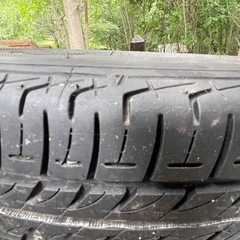 ワンシーズンのみ使用夏タイヤ145/80R12 74Sの画像