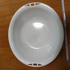 【無料でお譲りします】洗面器（中古）の画像