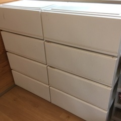 タンス（プラスチック）の画像
