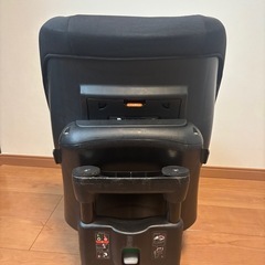 AILEBEBE エールベベ 360ターン チャイルドシートの画像