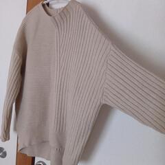 MOUSSY　オーバーサイズニット　ベージュの画像
