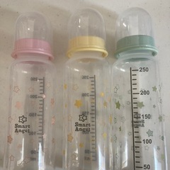 哺乳瓶まとめ売りの画像