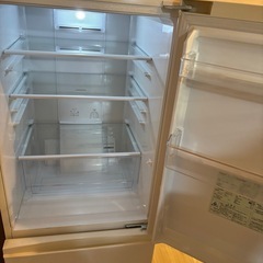【中古傷あり】AQUA 2ドア冷蔵庫 2019年製　の画像