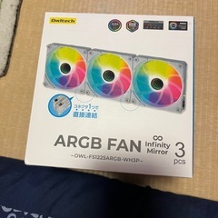 ほぼ新品❗️PC ケースファン　LED RGBの画像