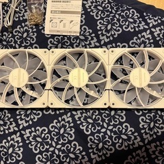 ほぼ新品❗️PC ケースファン　LED RGBの画像