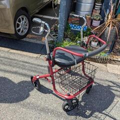 歩行器　シルバーカートの画像