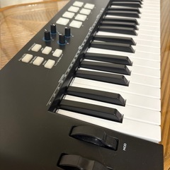 電子ピアノの画像