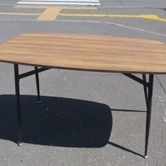 4人掛け ダイニングセット 幅140×80㎝  高さ76㎝ アイアンフレーム 椅子4脚付き 食卓 4人用 札幌 北20条店の画像