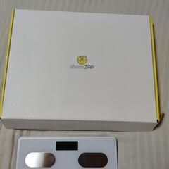 CHOCOZAP体重計とスマート腕掛けの画像
