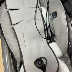 電動ハイローチェア コンビ ホワイトレーベル  combi  ネムリラ AUTO SWING BEDi おやすみドームEGの画像