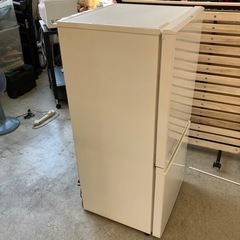 K2508-137 AQUA 2ドア冷蔵庫 AQR-16F 2017年製 動作確認済み　の画像