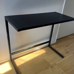 サイドテーブルの画像