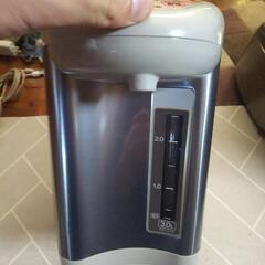 電気ポットの画像