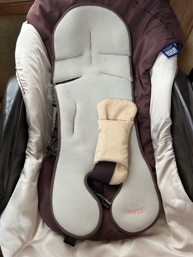 電動ハイローチェア コンビ ホワイトレーベル  combi  ネムリラ AUTO SWING