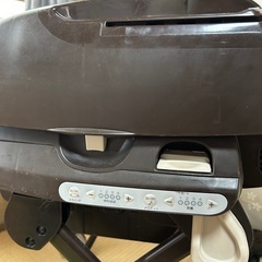 電動ハイローチェア コンビ ホワイトレーベル  combi  ネムリラ AUTO SWING
の画像
