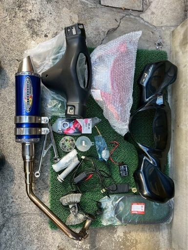 最終値下げ！スズキ　アドレスV125 カスタムパーツ　補修パーツ