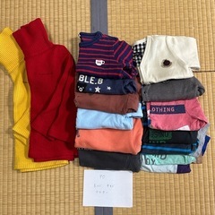 【多数出品中】子供服　90サイズ　各種多数あります。1枚100円〜の画像