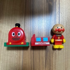 アンパンマン　ブロック　たのしいのりものバケツ　の画像