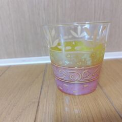 【無料でお譲りします】ガラスのグラス　5つセット（中古）の画像