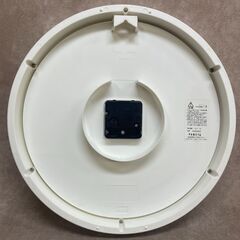 中古品 壁掛け時計 丸型 単三電池必要 アナログ時計 動作確認済みの画像