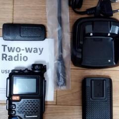 ほぼ新品 広帯域受信機 災害用にも FMラジオも受信可能の画像