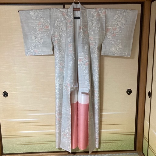 着物　紬　袷　しつけ糸付き　未使用品