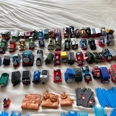 カプセルプラレール　トーマスの画像