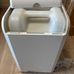 アイリスオーヤマ　気化ハイブリッド加湿器の画像