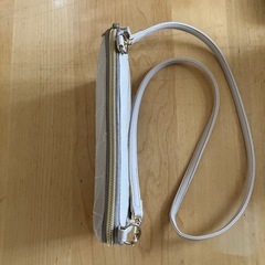 ショルダーバッグの画像