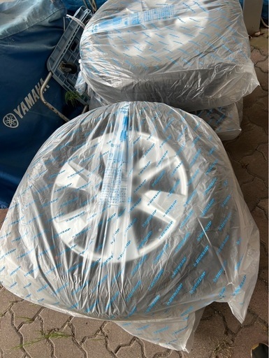 夏タイヤ265/65R17 4本セット24年製(プラド、ハイラックス他)ほぼ新品