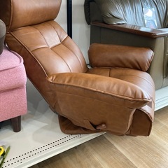 【トレファク高槻店】取りに来られる方限定！CAINZの静音ﾘｸﾗｲﾆﾝｸﾞガス式肘掛回転座椅子のご紹介です！の画像