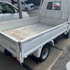 ボンゴトラック　ホワイト　ダブルタイヤ　車庫保管　27000キロ　ワンオーナー　の画像