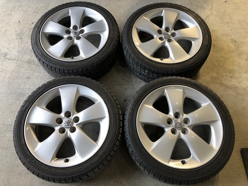 30プリウス  純正17インチホイール4本‼️