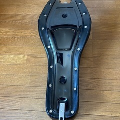 ハーレー　ダイナ用タックロールダブルシートの画像