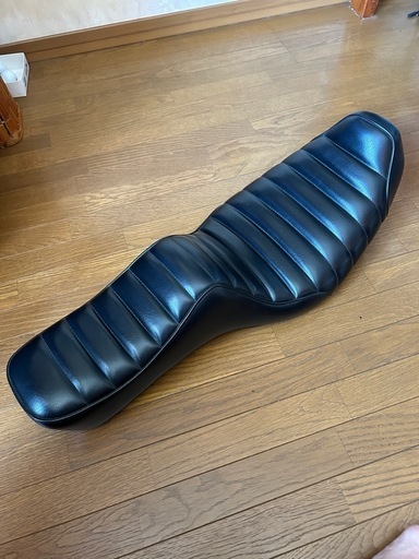 ハーレーダイナ用タックロールダブルシート (たけちゃん) 南宮崎