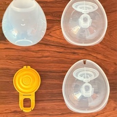 「美品」メデラ 電動さく乳器 スイング・マキシ ハンズフリー搾乳機の画像