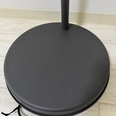 イケア　フロアランプの画像