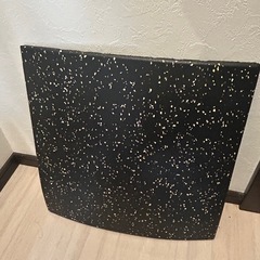 トレーニングジム用ラバーマットの画像