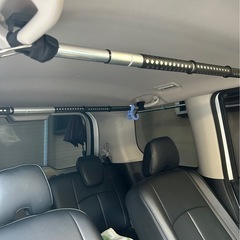 車内取り付けバーの画像