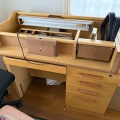勉強机の画像