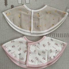 【新品未使用】　スタイ2枚セットの画像